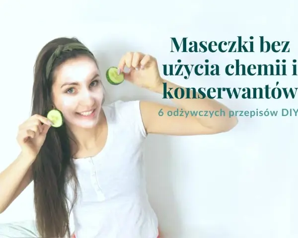 Uśmiechnięta dziewczyna z maseczką na twarzy i plasterkami ogórka. Dowiedz się, jak zrobić naturalne maseczki na twarz, 6 przepisów DIY.